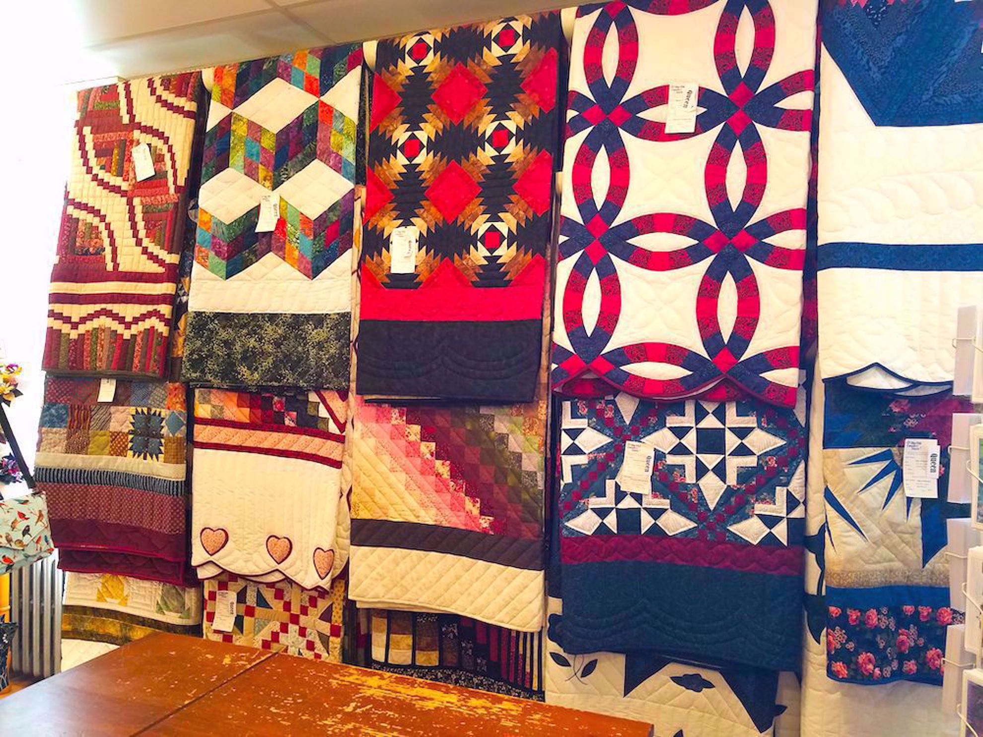 Quilts for sale in Amish Country