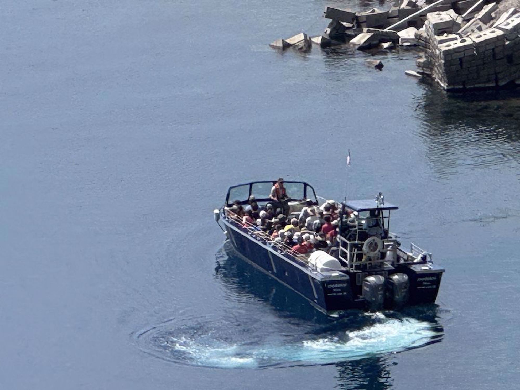 Boat excursion on Crater Lake